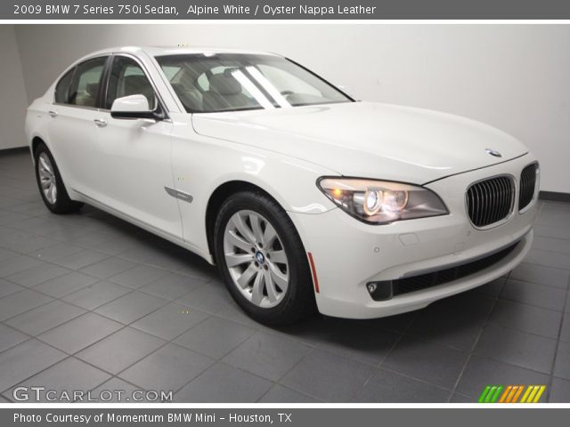 2009 BMW 7 Series 750i Sedan in Alpine White
