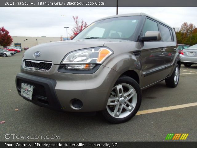 2011 Kia Soul + in Titanium Gray