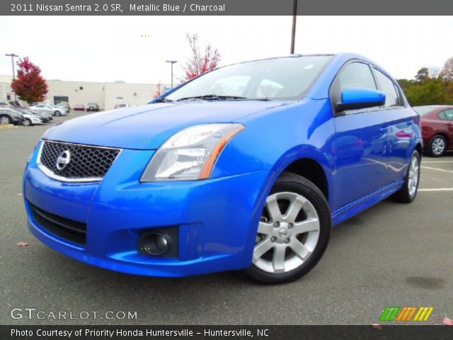 2011 Nissan Sentra 2.0 SR in Metallic Blue