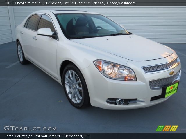 2010 Chevrolet Malibu LTZ Sedan in White Diamond Tricoat