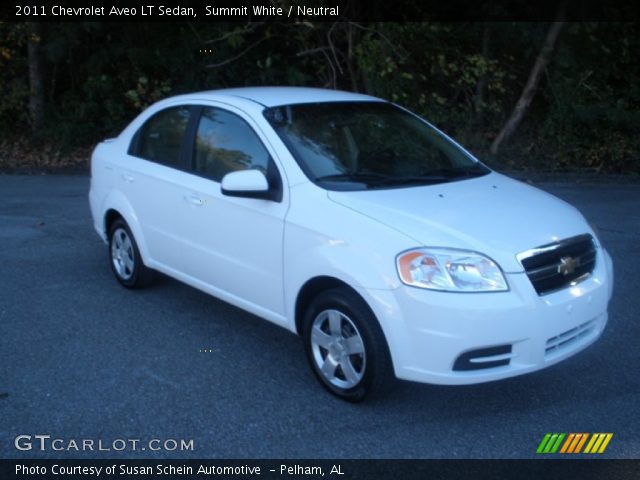 2011 Chevrolet Aveo LT Sedan in Summit White