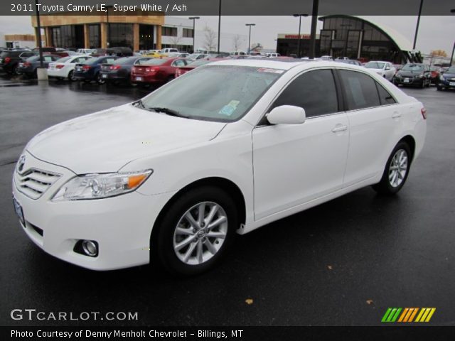 2011 Toyota Camry LE in Super White