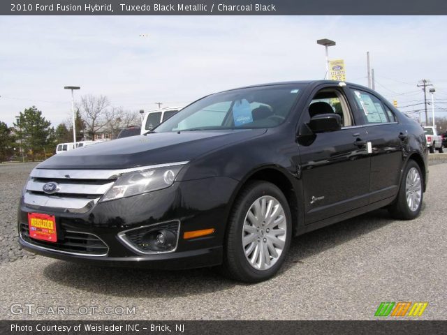 2010 Ford Fusion Hybrid in Tuxedo Black Metallic