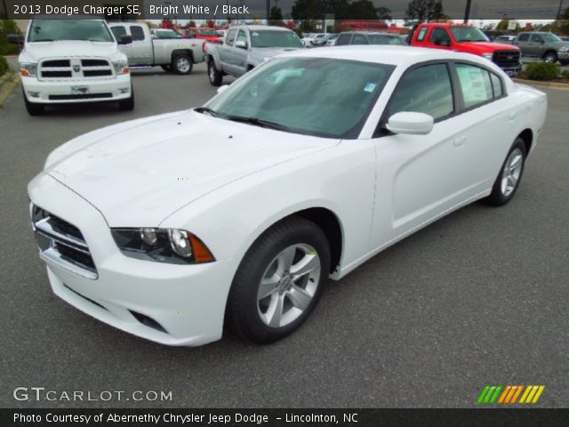 2013 Dodge Charger SE in Bright White