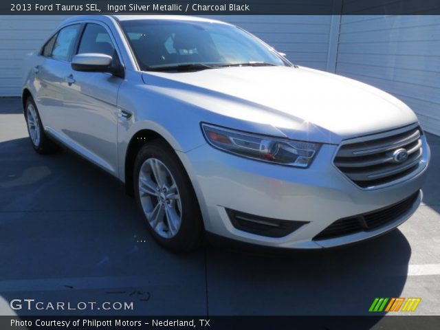 2013 Ford Taurus SEL in Ingot Silver Metallic