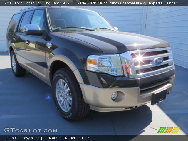 2013 Ford Expedition King Ranch 4x4 in Tuxedo Black