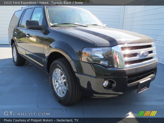 2013 Ford Expedition Limited in Tuxedo Black
