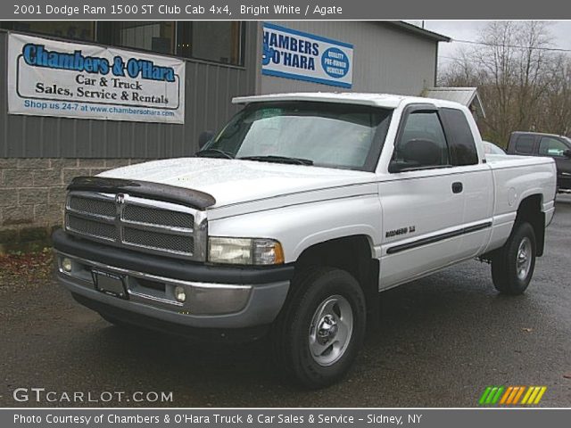 2001 Dodge Ram 1500 ST Club Cab 4x4 in Bright White