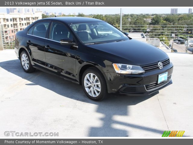 2013 Volkswagen Jetta SE Sedan in Black Uni