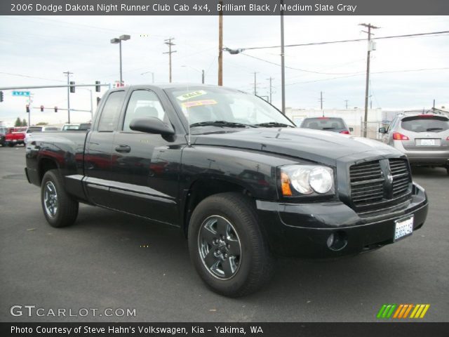 2006 Dodge Dakota Night Runner Club Cab 4x4 in Brilliant Black