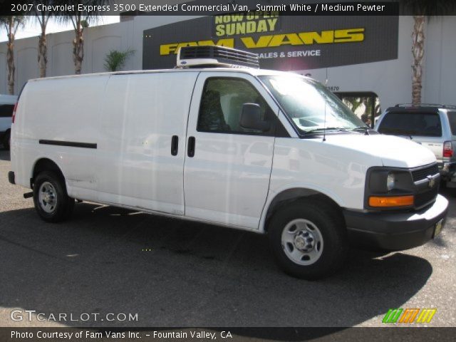 2007 Chevrolet Express 3500 Extended Commercial Van in Summit White