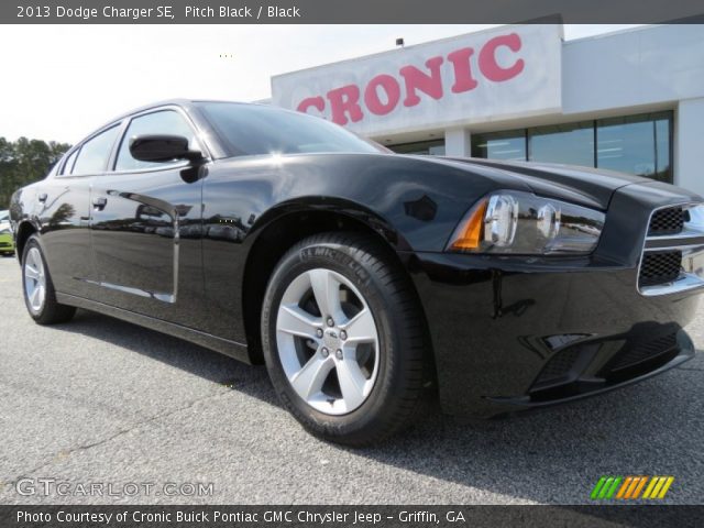 2013 Dodge Charger SE in Pitch Black