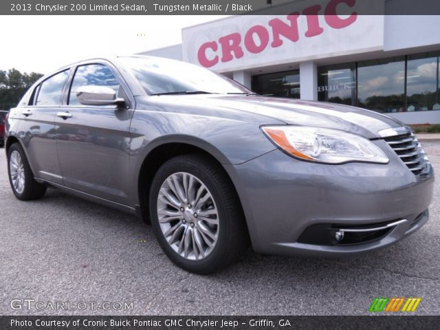 2013 Chrysler 200 Limited Sedan in Tungsten Metallic