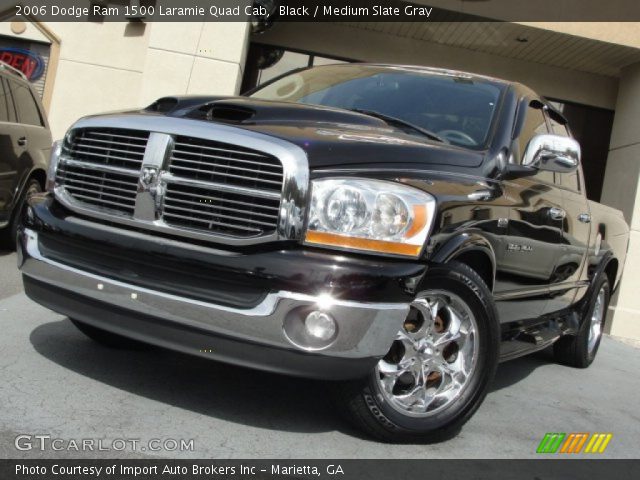 2006 Dodge Ram 1500 Laramie Quad Cab in Black