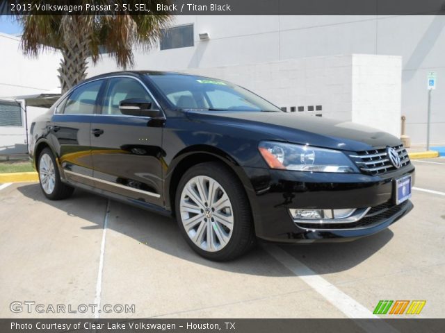 2013 Volkswagen Passat 2.5L SEL in Black