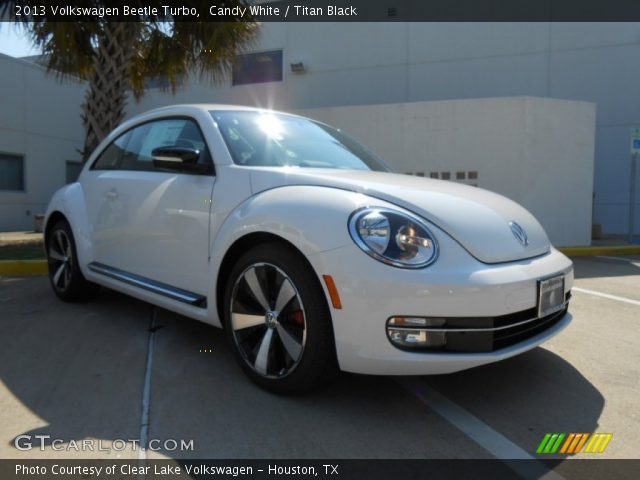 2013 Volkswagen Beetle Turbo in Candy White