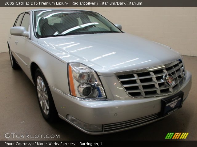 2009 Cadillac DTS Premium Luxury in Radiant Silver