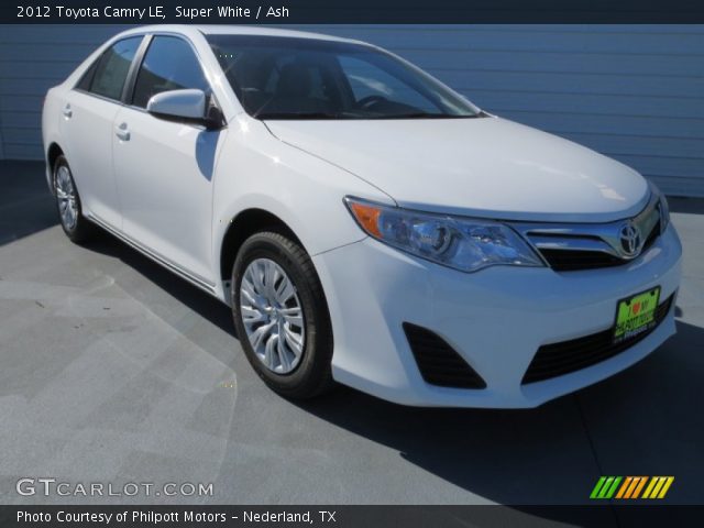 2012 Toyota Camry LE in Super White