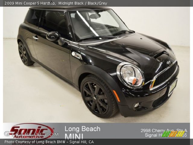 2009 Mini Cooper S Hardtop in Midnight Black