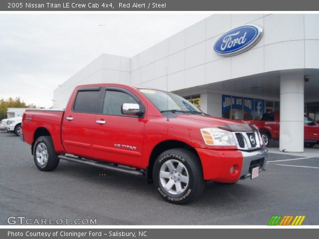 2005 Nissan Titan LE Crew Cab 4x4 in Red Alert
