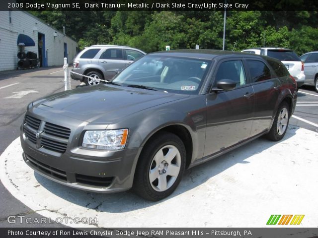 2008 Dodge Magnum SE in Dark Titanium Metallic