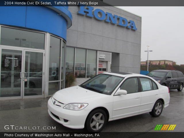 2004 Honda Civic EX Sedan in Taffeta White