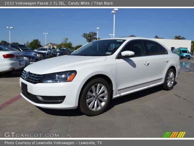 2013 Volkswagen Passat 2.5L SEL in Candy White