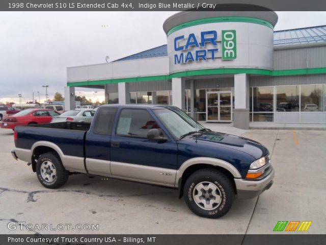 1998 Chevrolet S10 LS Extended Cab 4x4 in Indigo Blue Metallic