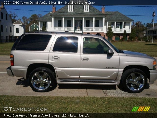 2004 GMC Yukon Denali AWD in Silver Birch Metallic