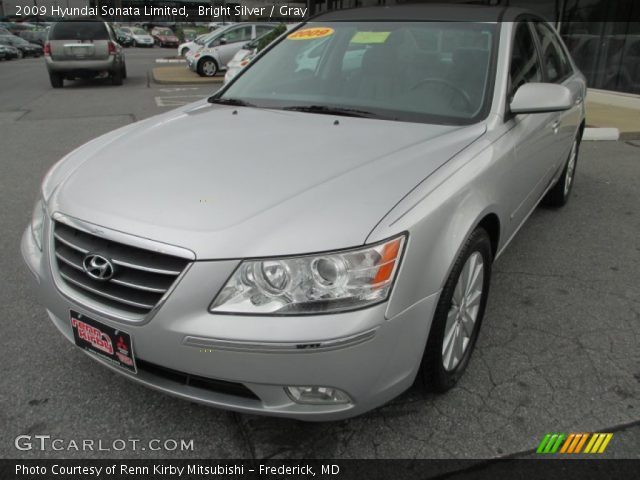 2009 Hyundai Sonata Limited in Bright Silver