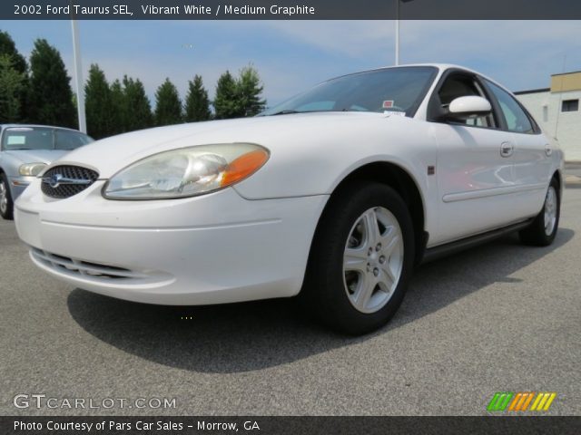 2002 Ford Taurus SEL in Vibrant White