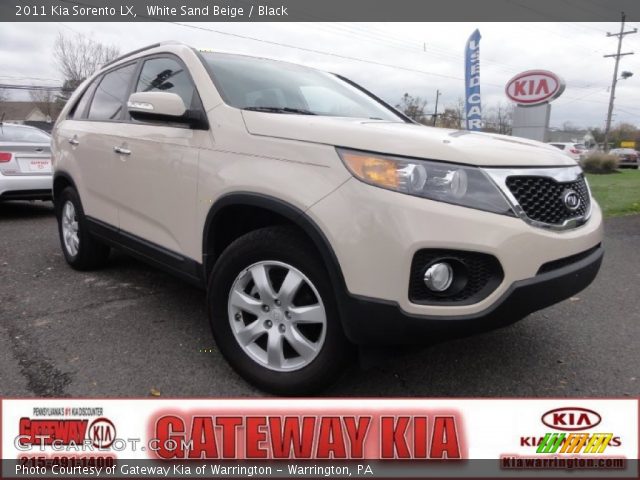 2011 Kia Sorento LX in White Sand Beige