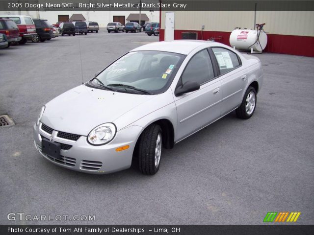 2005 Dodge Neon SXT in Bright Silver Metallic