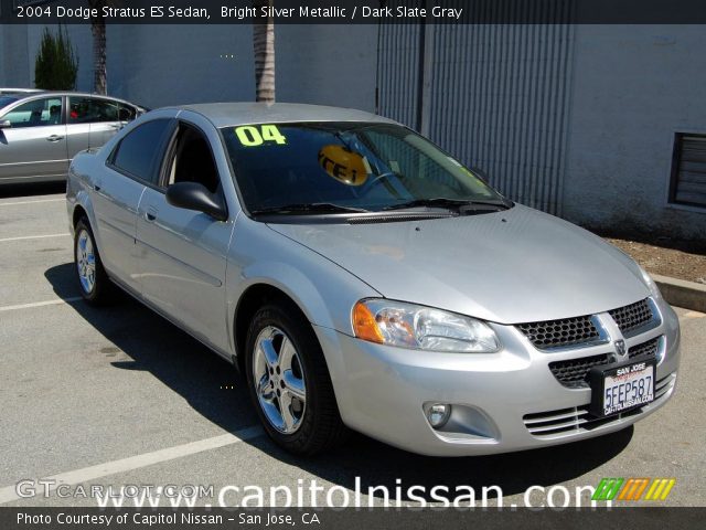 2004 Dodge Stratus ES Sedan in Bright Silver Metallic