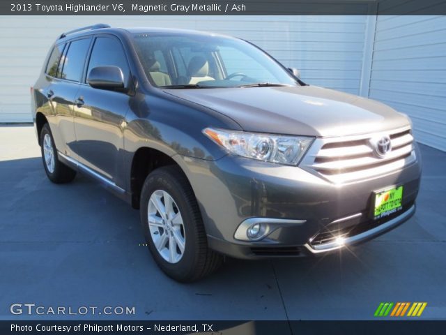 2013 Toyota Highlander V6 in Magnetic Gray Metallic