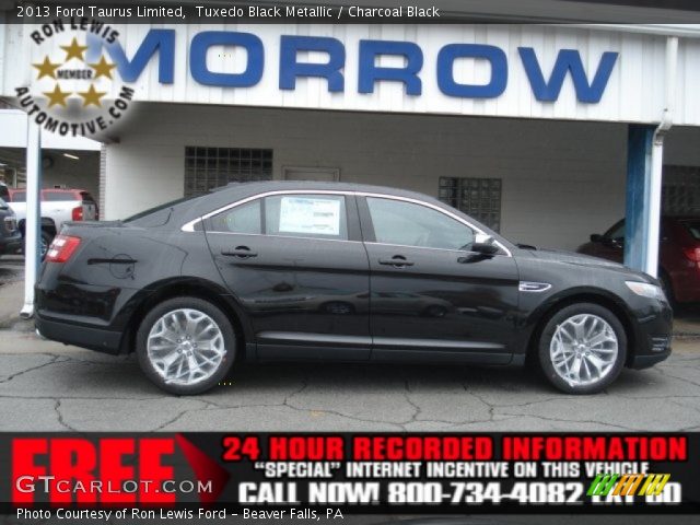 2013 Ford Taurus Limited in Tuxedo Black Metallic