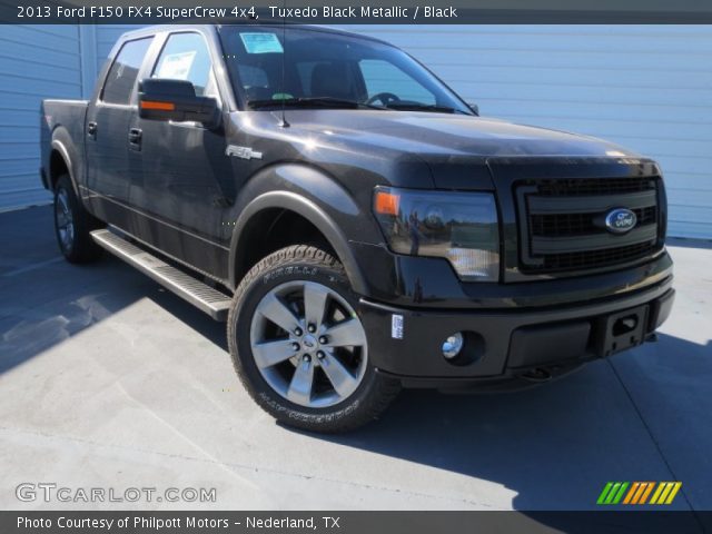 2013 Ford F150 FX4 SuperCrew 4x4 in Tuxedo Black Metallic