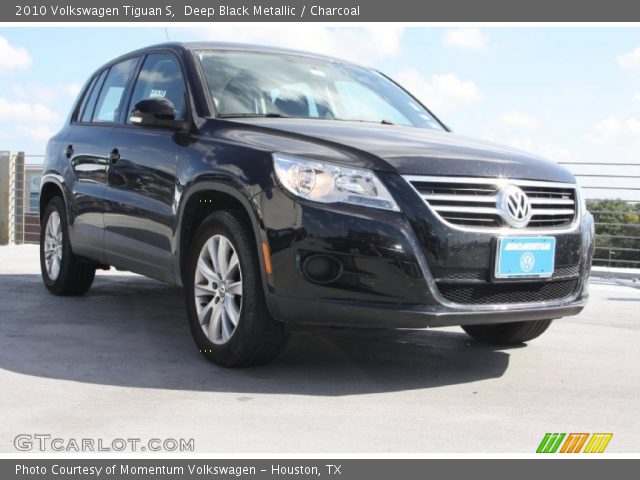 2010 Volkswagen Tiguan S in Deep Black Metallic