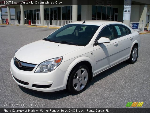 2007 Saturn Aura XE in Cream White