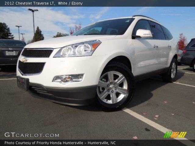 2012 Chevrolet Traverse LT in White