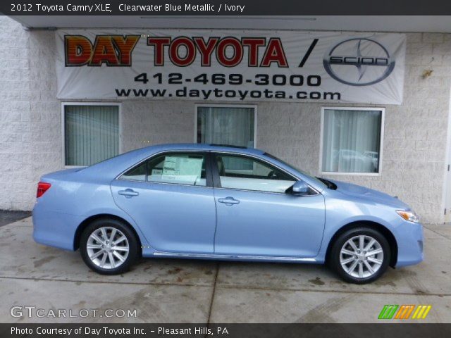 2012 Toyota Camry XLE in Clearwater Blue Metallic