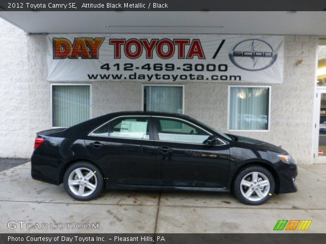 2012 Toyota Camry SE in Attitude Black Metallic