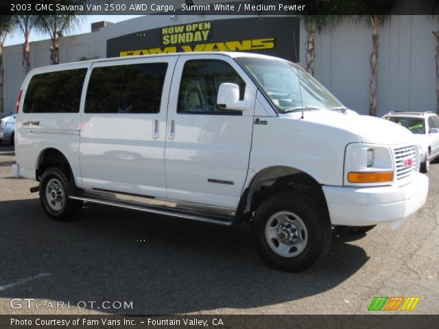 2003 GMC Savana Van 2500 AWD Cargo in Summit White