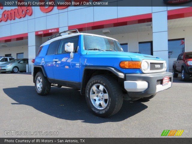 2007 Toyota FJ Cruiser 4WD in Voodoo Blue