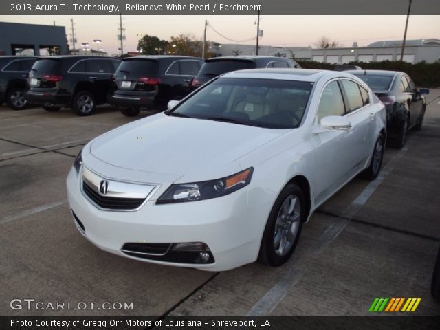 2013 Acura TL Technology in Bellanova White Pearl