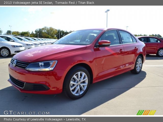 2013 Volkswagen Jetta SE Sedan in Tornado Red