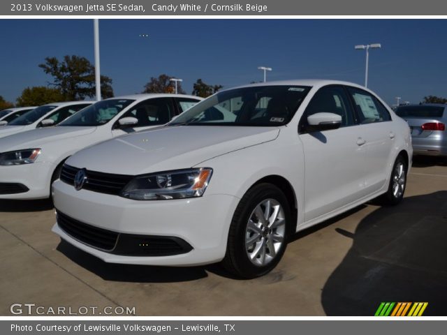 2013 Volkswagen Jetta SE Sedan in Candy White