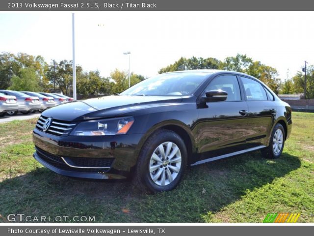 2013 Volkswagen Passat 2.5L S in Black