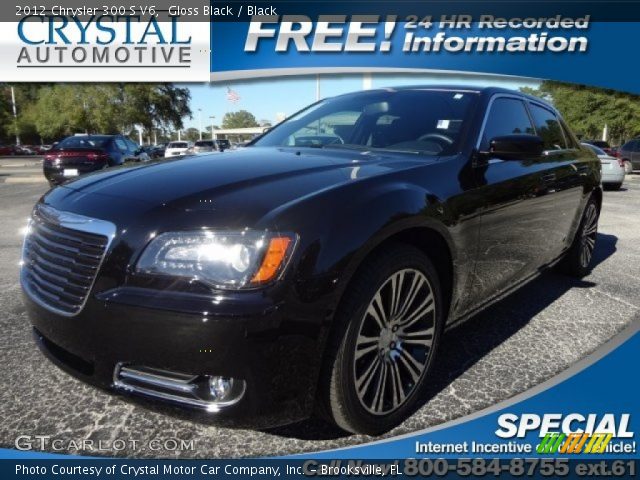 2012 Chrysler 300 S V6 in Gloss Black