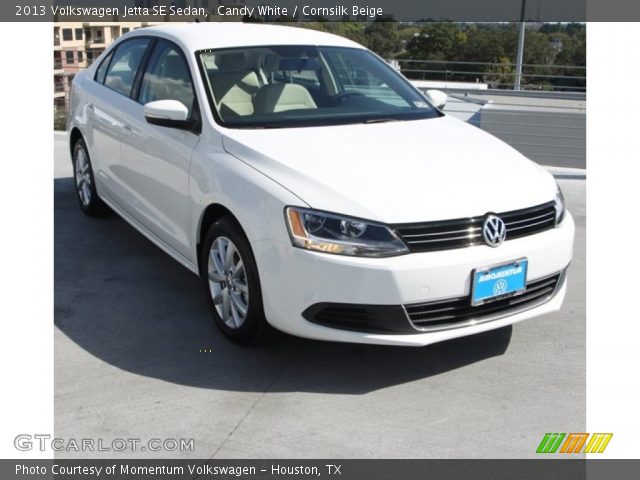 2013 Volkswagen Jetta SE Sedan in Candy White